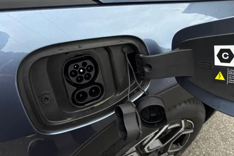 BYD Dolphin 60.48kWh Design Auto 5dr Thumbnail #30