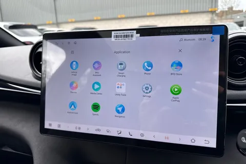  BYD Dolphin 60.48kWh Design Auto 5dr Thumbnail #32
