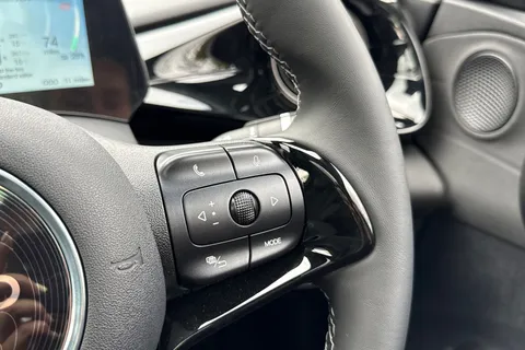  BYD Dolphin 60.48kWh Design Auto 5dr Thumbnail #38