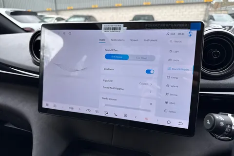  BYD Dolphin 60.48kWh Design Auto 5dr Thumbnail #44