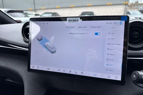  BYD Dolphin 60.48kWh Design Auto 5dr Thumbnail #45