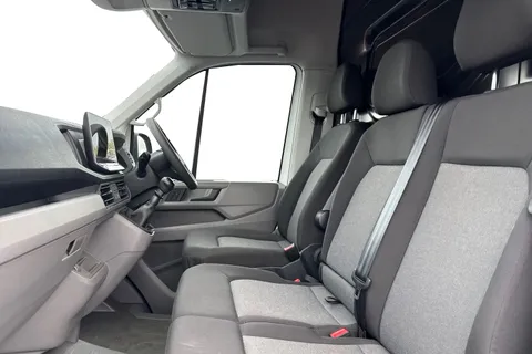 MF74OFD Volkswagen Crafter 2.0 TDI 140PS Commerce Plus High Roof Van Thumbnail #12