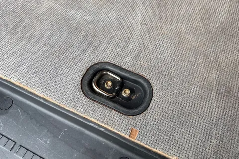 MF74OFD Volkswagen Crafter 2.0 TDI 140PS Commerce Plus High Roof Van Thumbnail #35