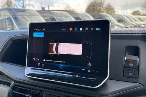 MF74OFD Volkswagen Crafter 2.0 TDI 140PS Commerce Plus High Roof Van Thumbnail #46