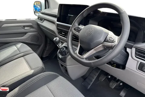 MF26ESV Volkswagen Transporter SWB 110PS MANUAL Thumbnail #8