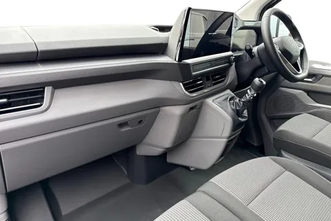 MF26ESV Volkswagen Transporter SWB 110PS MANUAL Thumbnail #9