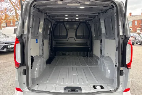 MF26EPY Volkswagen Transporter 2.0 TDI 110 Commerce Pro Van Thumbnail #10