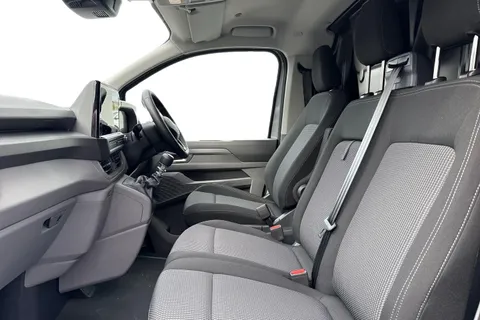 MF26EPY Volkswagen Transporter 2.0 TDI 110 Commerce Pro Van Thumbnail #11