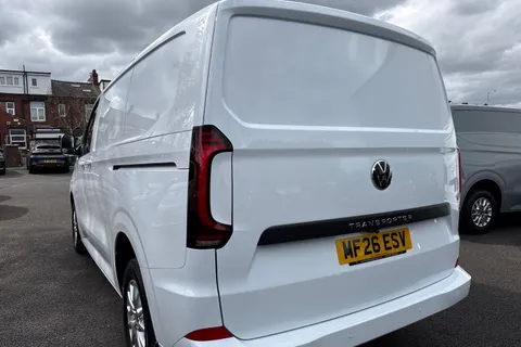 MF26ESV Volkswagen Transporter SWB 110PS MANUAL Thumbnail #16