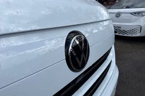 MF26ESN Volkswagen Transporter LWB 150PS MANUAL Thumbnail #27