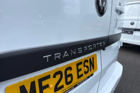 MF26ESN Volkswagen Transporter LWB 150PS MANUAL Thumbnail #29