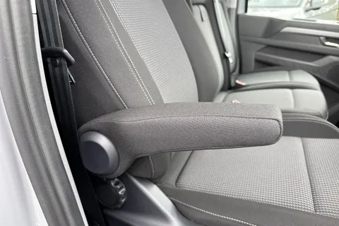 MF26EPY Volkswagen Transporter 2.0 TDI 110 Commerce Pro Van Thumbnail #25