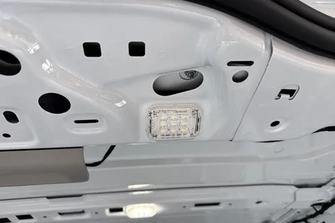 MF26ESV Volkswagen Transporter SWB 110PS MANUAL Thumbnail #32