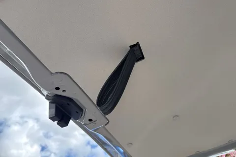 MF26EPY Volkswagen Transporter 2.0 TDI 110 Commerce Pro Van Thumbnail #34