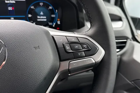 MF26ESV Volkswagen Transporter SWB 110PS MANUAL Thumbnail #39