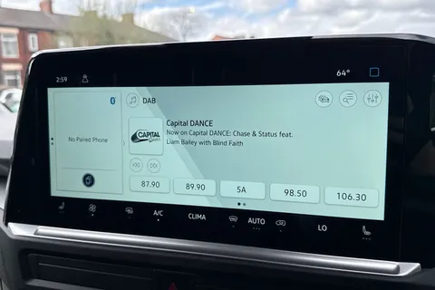 MF26EPY Volkswagen Transporter 2.0 TDI 110 Commerce Pro Van Thumbnail #40