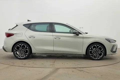 KS25YFB CUPRA Leon 1.5 eTSI 150 V1 5dr DSG Thumbnail #4