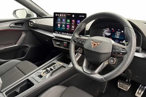 KY25GXC CUPRA Leon 1.5 eTSI 150 V1 5dr DSG Thumbnail #7