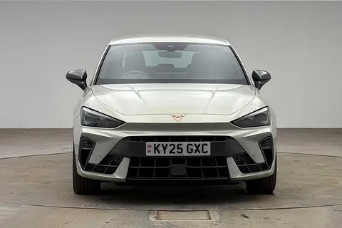 KY25GXC CUPRA Leon 1.5 eTSI 150 V1 5dr DSG Thumbnail #8