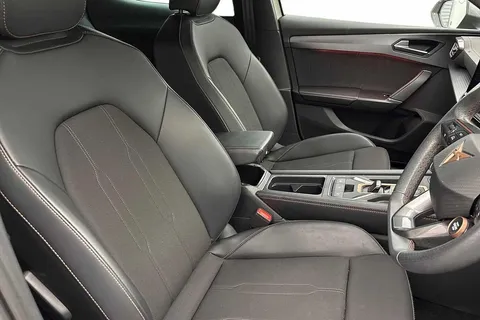 KY25GXC CUPRA Leon 1.5 eTSI 150 V1 5dr DSG Thumbnail #11