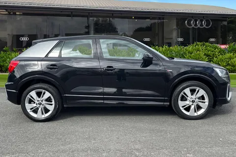 PJ23OOA Audi Q2 S line 30 TFSI  110 PS 6-speed Thumbnail #4