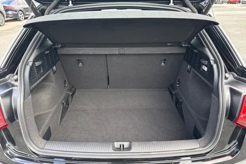 PJ23OOA Audi Q2 S line 30 TFSI  110 PS 6-speed Thumbnail #8