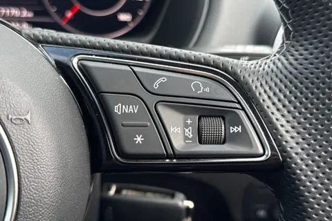 PJ23OOA Audi Q2 S line 30 TFSI  110 PS 6-speed Thumbnail #51