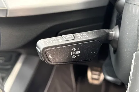 PJ23OOA Audi Q2 S line 30 TFSI  110 PS 6-speed Thumbnail #56