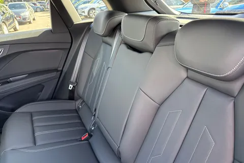 18 of 55 for Audi Q4 e-tron 40 S line Auto 5dr 82kWh