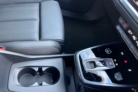 22 of 55 for Audi Q4 e-tron 40 S line Auto 5dr 82kWh