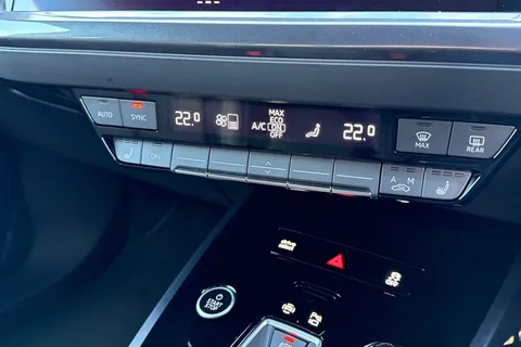 48 of 55 for Audi Q4 e-tron 40 S line Auto 5dr 82kWh