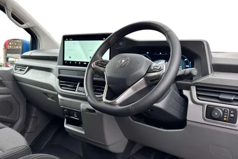 BJ26SKD Volkswagen Transporter 2.0 TDI 150PS Commerce Pro Van Auto Panel Van Thumbnail #14