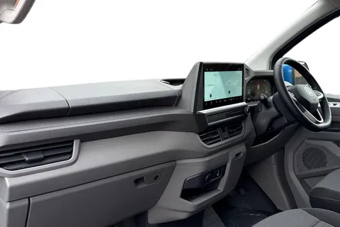 BJ26SKD Volkswagen Transporter 2.0 TDI 150PS Commerce Pro Van Auto Panel Van Thumbnail #15