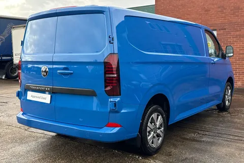BJ26SKD Volkswagen Transporter 2.0 TDI 150PS Commerce Pro Van Auto Panel Van Thumbnail #26