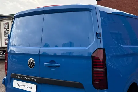 BJ26SKD Volkswagen Transporter 2.0 TDI 150PS Commerce Pro Van Auto Panel Van Thumbnail #33