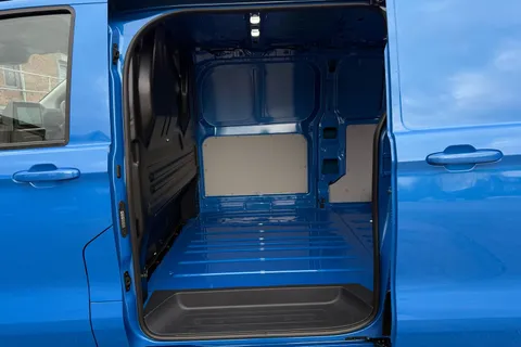 BJ26SKD Volkswagen Transporter 2.0 TDI 150PS Commerce Pro Van Auto Panel Van Thumbnail #53