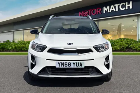 YN68YUA Kia Stonic 1.6 CRDi First Edition Euro 6 (s/s) 5dr Thumbnail #7