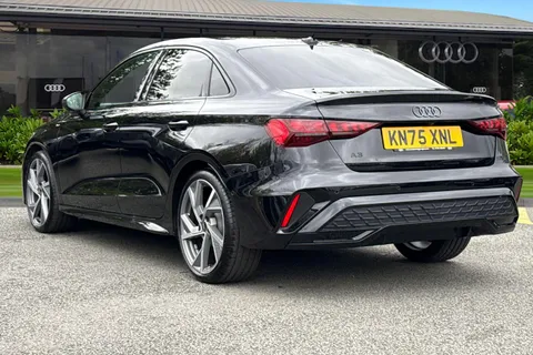KN75XNL Audi A3 Black Edition TFSI  150 PS S tronic Thumbnail #3