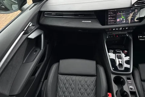 KR75GFX Audi S3 Black Edition TFSI  333 PS S tronic Thumbnail #21