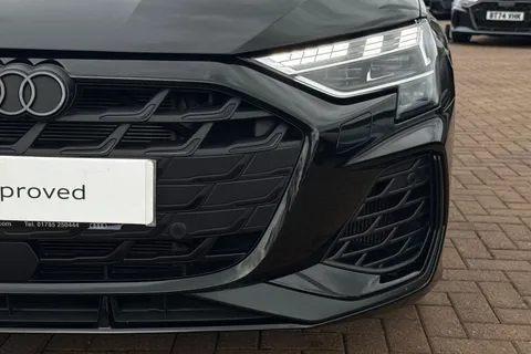 KR75GFX Audi S3 Black Edition TFSI  333 PS S tronic Thumbnail #31