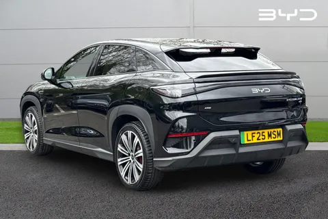 LF25MSM BYD Sealion 7 82.5kWh Design Auto AWD 5dr Thumbnail #3