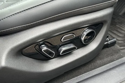 LF25MSM BYD Sealion 7 82.5kWh Design Auto AWD 5dr Thumbnail #29