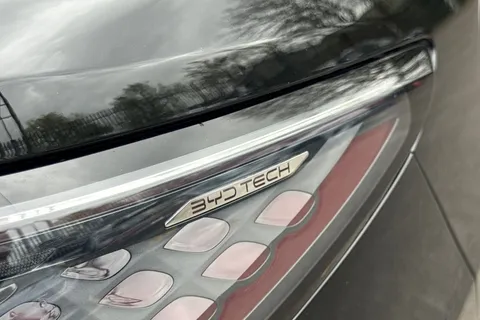 LF25MSM BYD Sealion 7 82.5kWh Design Auto AWD 5dr Thumbnail #33