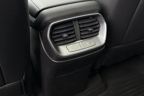 LF25MSM BYD Sealion 7 82.5kWh Design Auto AWD 5dr Thumbnail #47