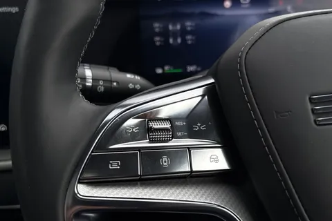 LF25MSM BYD Sealion 7 82.5kWh Design Auto AWD 5dr Thumbnail #53