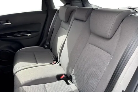 WV23ZNW Honda Jazz 1.5 i-MMD Hybrid Crosstar EX 5dr eCVT Thumbnail #19