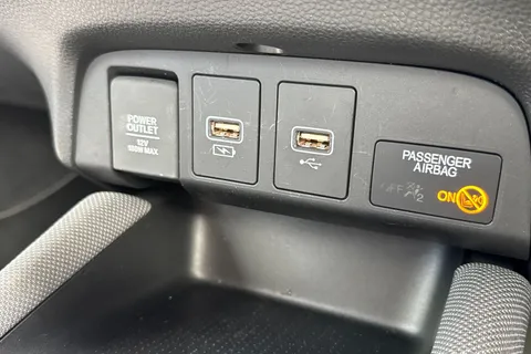 WV23ZNW Honda Jazz 1.5 i-MMD Hybrid Crosstar EX 5dr eCVT Thumbnail #35