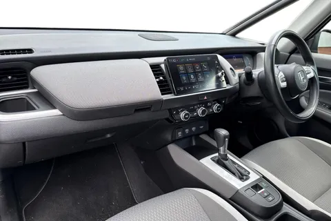 16 of 50 for Honda Jazz 1.5 h i-MMD Crosstar EX eCVT Euro 6 (s/s) 5dr