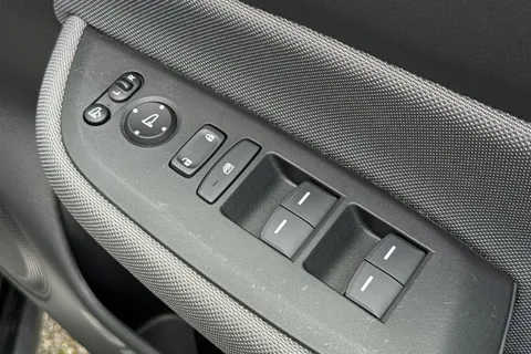 23 of 50 for Honda Jazz 1.5 h i-MMD Crosstar EX eCVT Euro 6 (s/s) 5dr