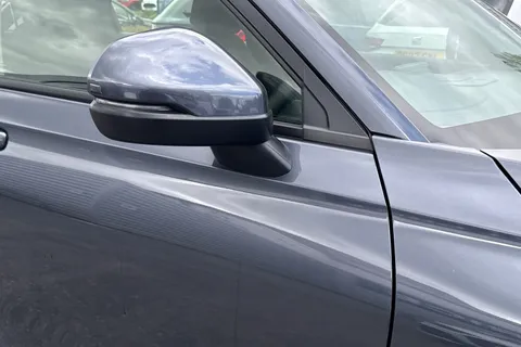 GY73WTC Honda HR-V 1.5 eHEV Elegance 5dr CVT Thumbnail #12